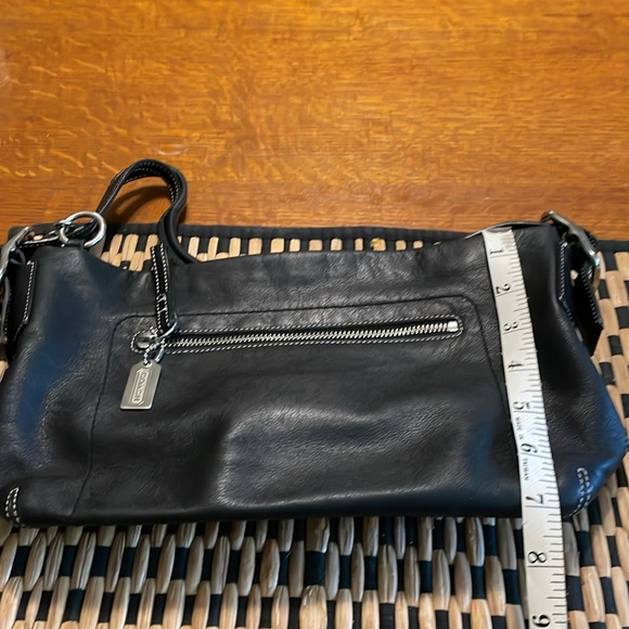 Coach purse. - Picture 5 of 5